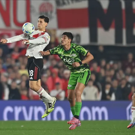 A River le costó pero logró vencer por penales a Libertad por Copa Libertadores