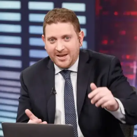 La decisión de Jonatan Viale que sacude el ámbito político