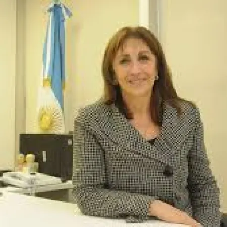 Mirta Tundis: “La vida de los adultos mayores cada vez es más miserable”
