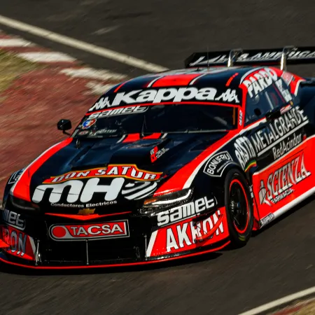 Canapino voló en Buenos Aires y se quedó con la pole del TC