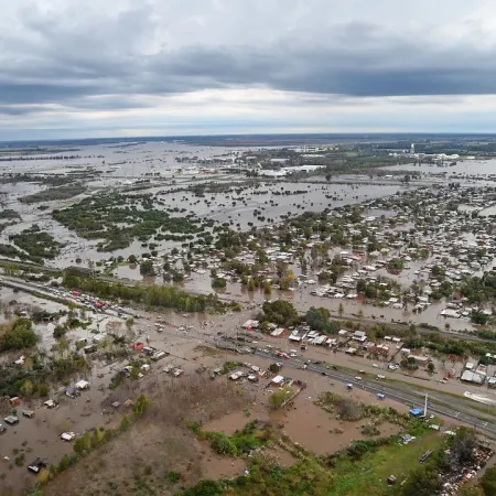 El Gobierno destinará hasta $10 mil millones a afectados por inundaciones