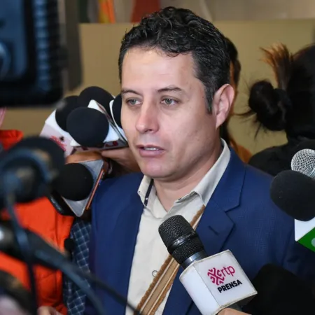 El ascenso de un exmilitar en Bolivia que inquieta a los partidos clásicos