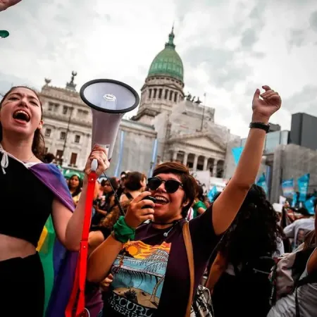 El ajuste de Milei contra las mujeres