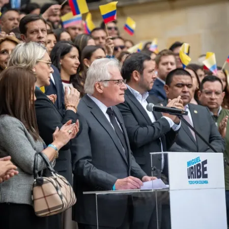 Miguel Uribe Londoño y el uribismo: ¿una alianza decisiva para 2026?