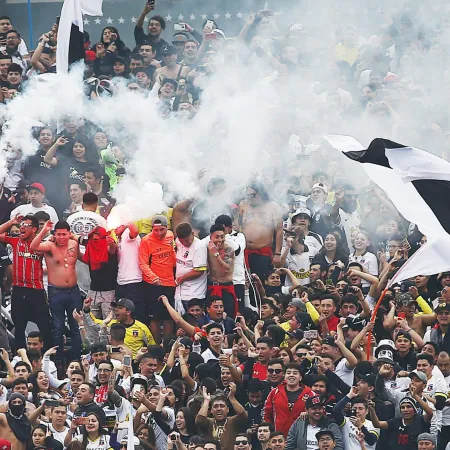 Murió un hincha durante el clásico de Chile entre Colo Colo y la U