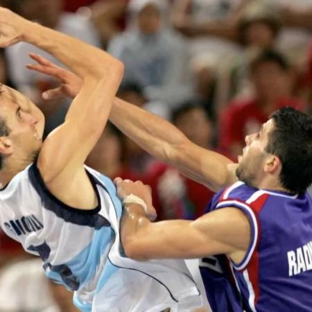 A 21 años de la palomita de Manu Ginóbili: el vuelo que cambió la historia