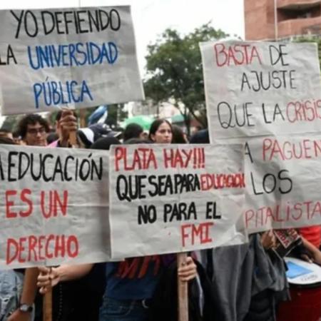 Docentes y no docentes de la UBA paran y visibilizan reclamo por recomposición salarial