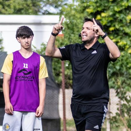 Un congreso de fútbol reunirá a Martín Anselmi y Diego Dabove, entre otros expositores