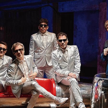 Turf presentó su disco Polvo de Estrellas