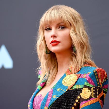 Taylor Swift envió a su familia a recuperar sus viejas canciones