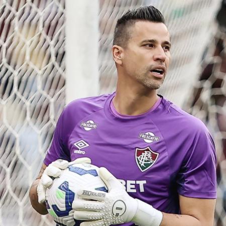 Fábio, el arquero de Fluminense, iguala récord mundial: lo que viene