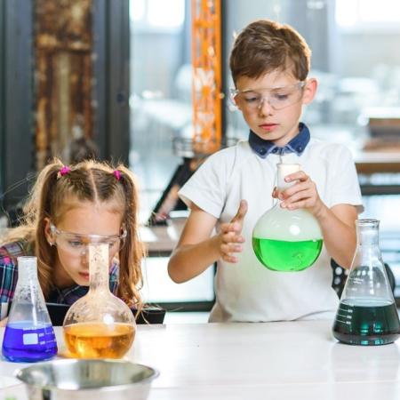 Kits de ciencia, robótica y juegos de mesa, los regalos más elegidos