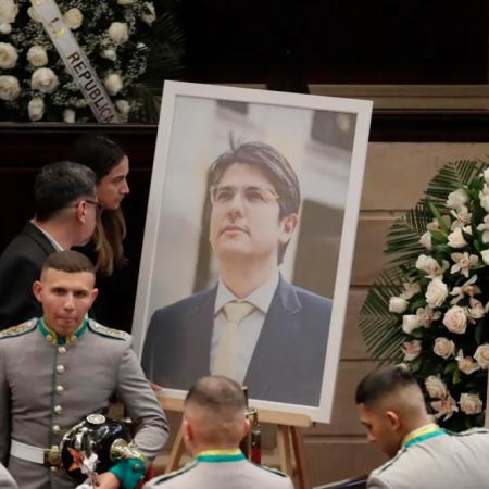Colombia despide a Miguel Uribe Turbay en el Congreso tras su asesinato
