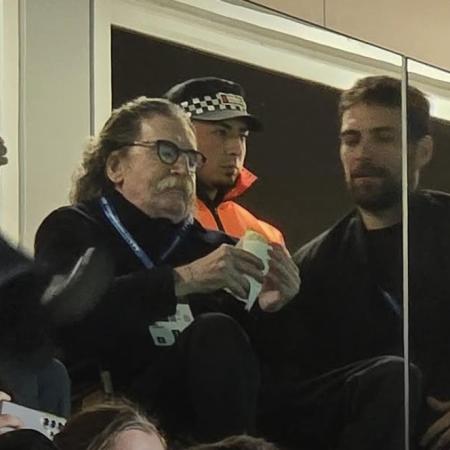 Charly García se hizo presente en el Monumental para despedir a Lionel Messi