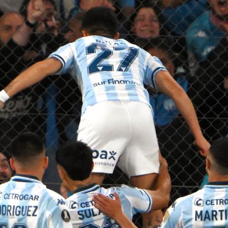 Racing eliminó a Vélez y está en semifinales de la Copa Libertadores