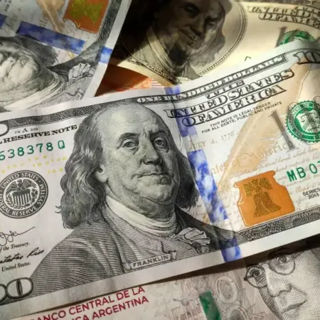 El equipo económico intenta calmar al mercado tras el volantazo