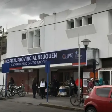 Intentó quitarse la vida el hombre acusado de matar a golpes a su bebé en Neuquén