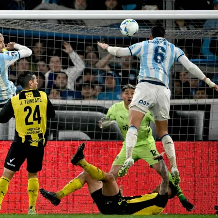 Marcos Rojo fue suspendido y se pierde toda la serie con Vélez