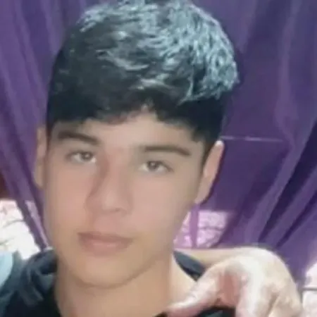 Un chico de 17 años fue asesinado al intentar defender a su madre de un asalto en González Catán