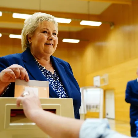 Noruega: elecciones reñidas y el avance de la derecha
