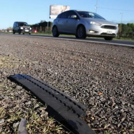 Cinco años de prisión para dos hombres que colocaban piedras en la autopista Santa Fe–Rosario