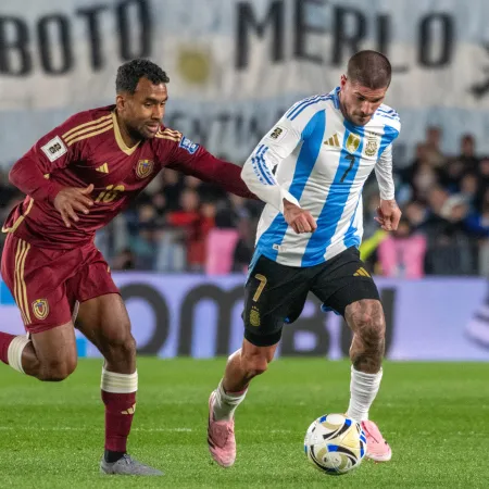 La selección argentina visita a Ecuador: cómo ver el partido en vivo