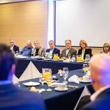 Schiaretti refuerza su campaña en Córdoba y consolida el armado de Provincias Unidas