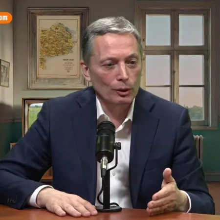 Fernando Gray cargó contra Máximo Kirchner y Juan Grabois: "No ganan elecciones"