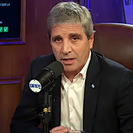 Para Luis “Toto” Caputo, votar cada dos años es “una ridiculez”