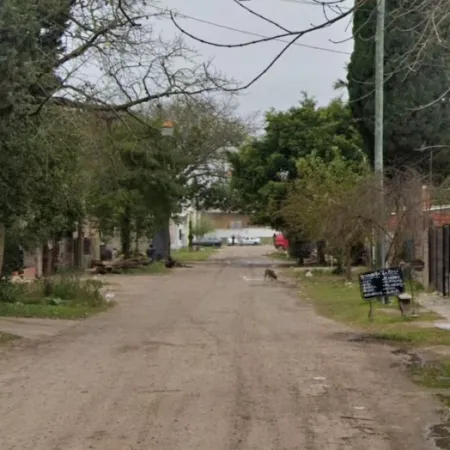 Un adolescente fue asesinado de un disparo en la cara tras una discusión en Villa Gobernador Gálvez