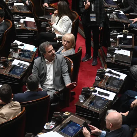 Lospennato enfrentó a Ritondo y Finocchiaro tras votar contra los vetos de Milei