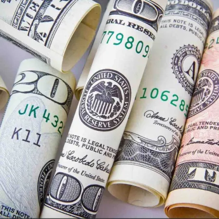 Dólar oficial, dólar tarjeta y blue: a cuánto abren este 18 de septiembre