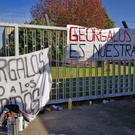 Georgalos deberá reincorporar a tres empleados que despidió por ejercer el derecho a huelga