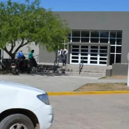 Un "pai" con antecedentes quedó detenido acusado de abusar de una nena de 12 años en Santiago del Estero