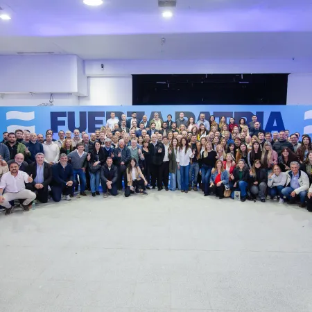 Fuerza Patria se alista para las elecciones: el encuentro clave en Ensenada