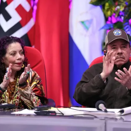 Exiliados nicaragüenses bajo amenaza: la estrategia que los persigue