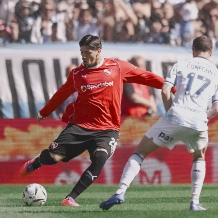 Independiente empató con Racing en el Cilindro y sigue sin ganar