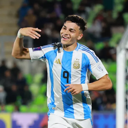 Argentina debutó en el Mundial Sub-20 con un triunfo por 3 a 1 frente a Cuba