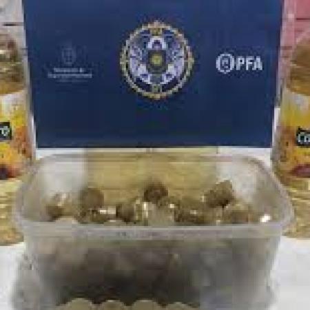 Desmantelan una banda que falsificaba aceite de girasol en Lomas de Zamora