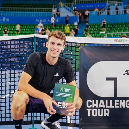 Juan Manuel Cerúndolo también festejó el finde y logró su primer título en China