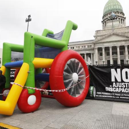 Repudian al Gobierno por pedir incluir partidas para la Emergencia en Discapacidad