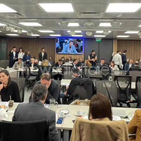 Debate clave en el Congreso: ¿perderá el Presidente poder sobre los DNU?