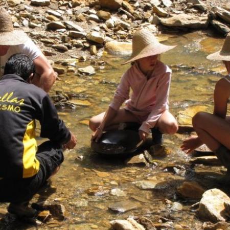 San Luis: revive la antigua propuesta turística de buscar oro en un río