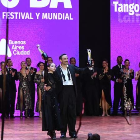 Una pareja porteña ganó el Campeonato Mundial de Tango entre finalistas de 50 países