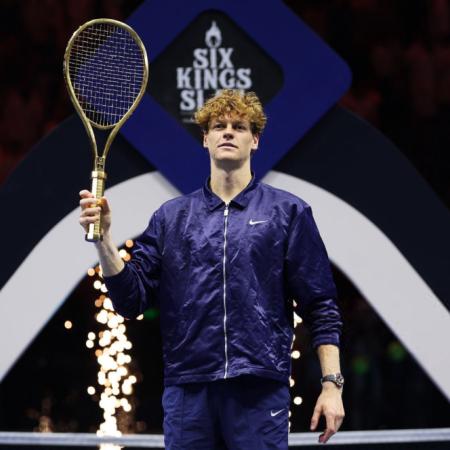 Jannik Sinner, dueño del Six Kings, una raqueta de oro y de 6 millones de dólares