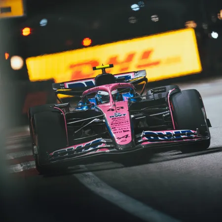 GP de Singapur: Piastri lidera, Alonso ilusiona, Verstappen acecha y Colapinto está molesto