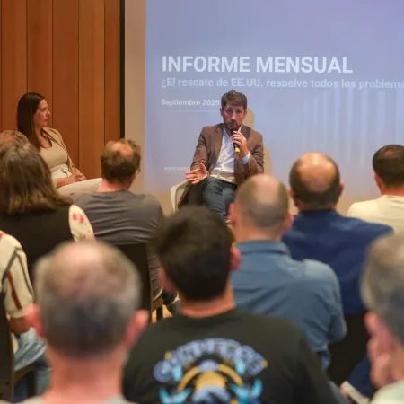 Félix y Uceda escucharon a Letcher sobre los desafíos de la Argentina