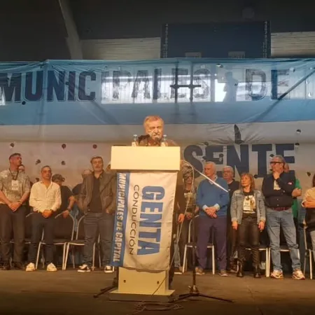Escándalo en SUTECBA: micros, punteros y un acto armado en Ferro para sostener a Genta