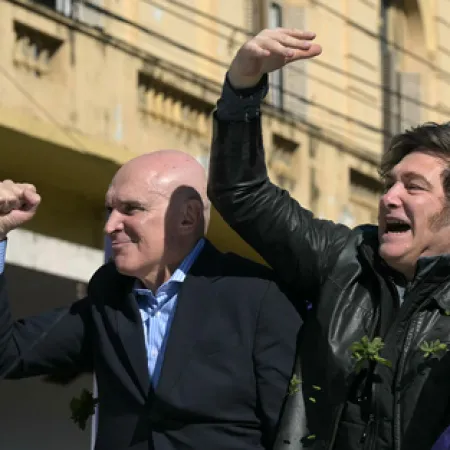Milei contudente: “Si cortara la cabeza de Espert, estaría confirmando que lo que dicen es verdad”