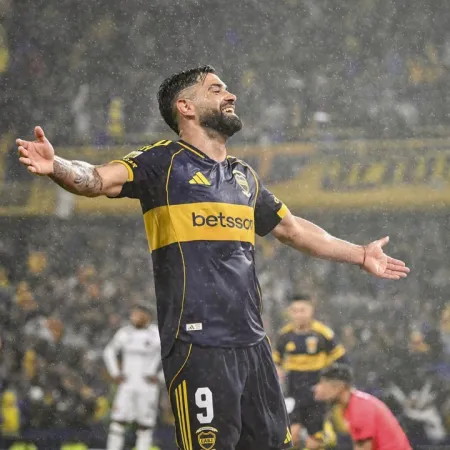 Boca goleó 5-0 a Newell’s en La Bombonera y mira desde arriba en la Zona A